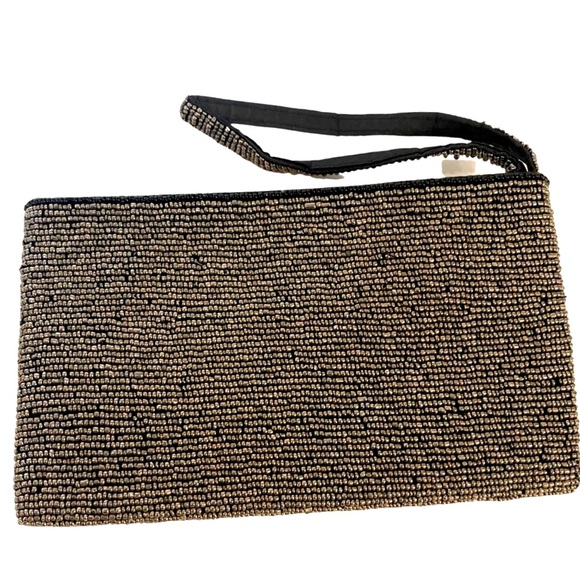 Beaded Wristlet - Picture 4 of 4